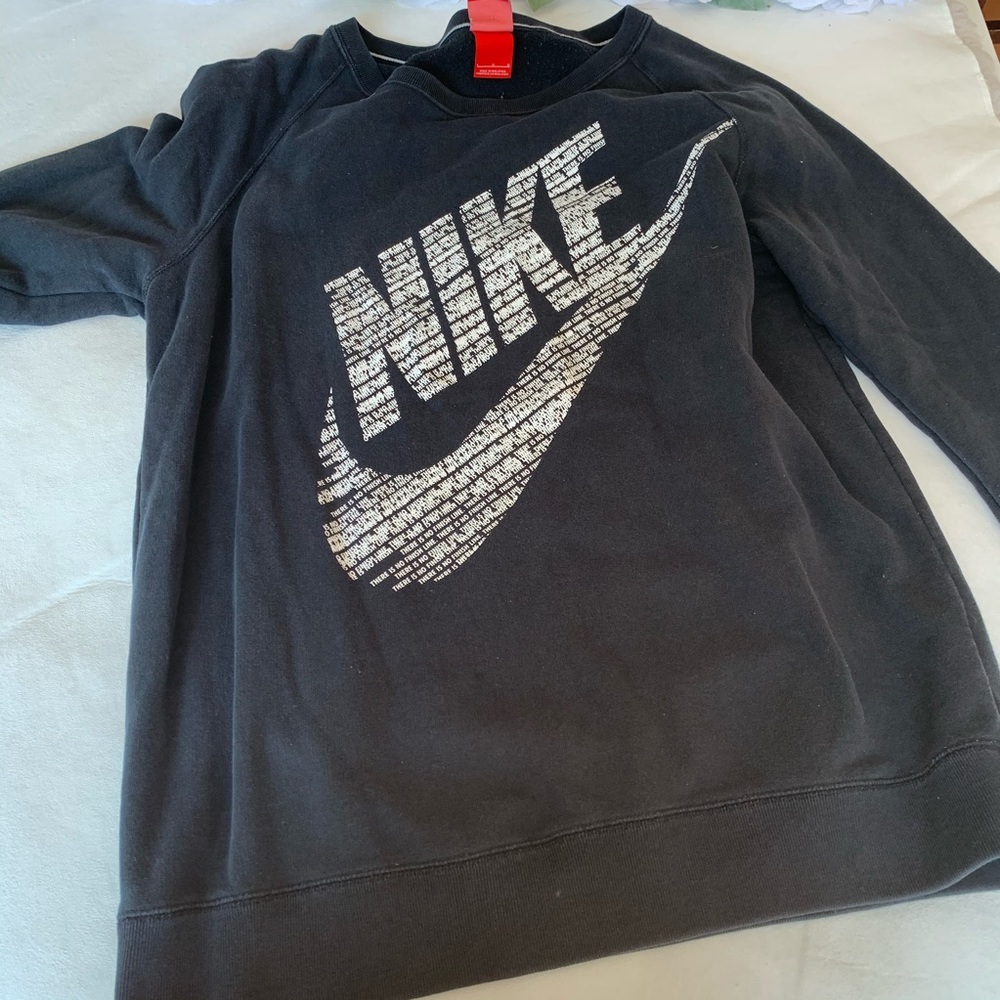 Nike sweatshirt